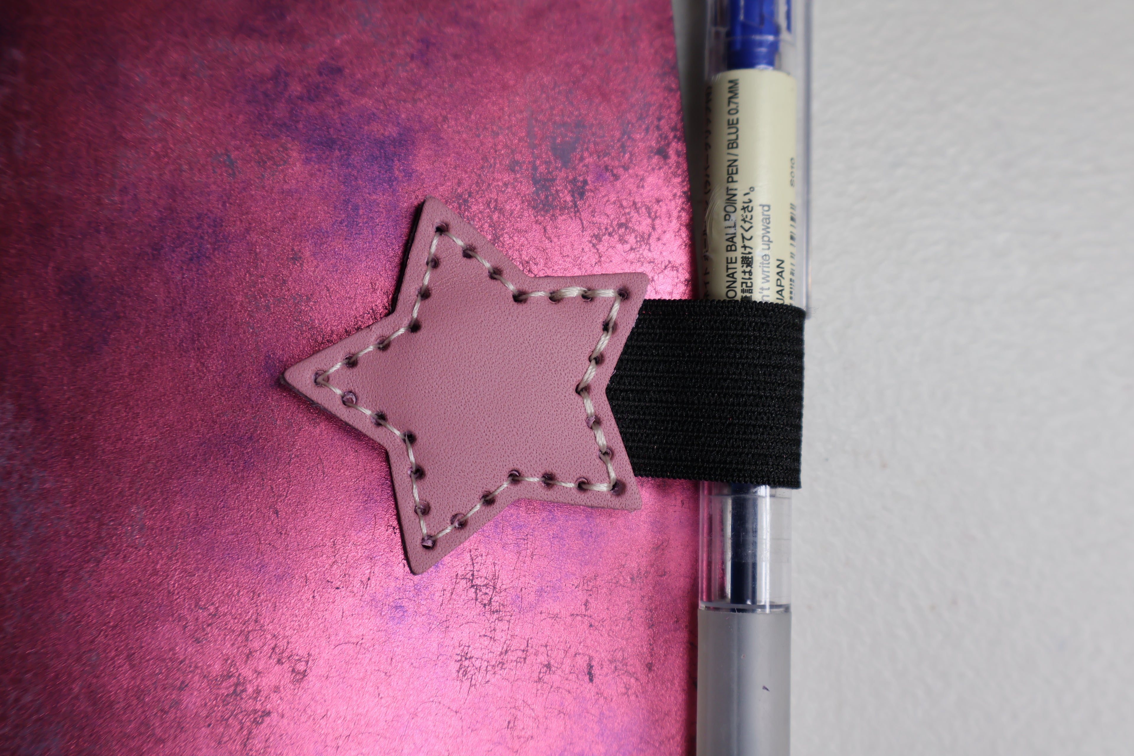 Star Magnet Pen Holder