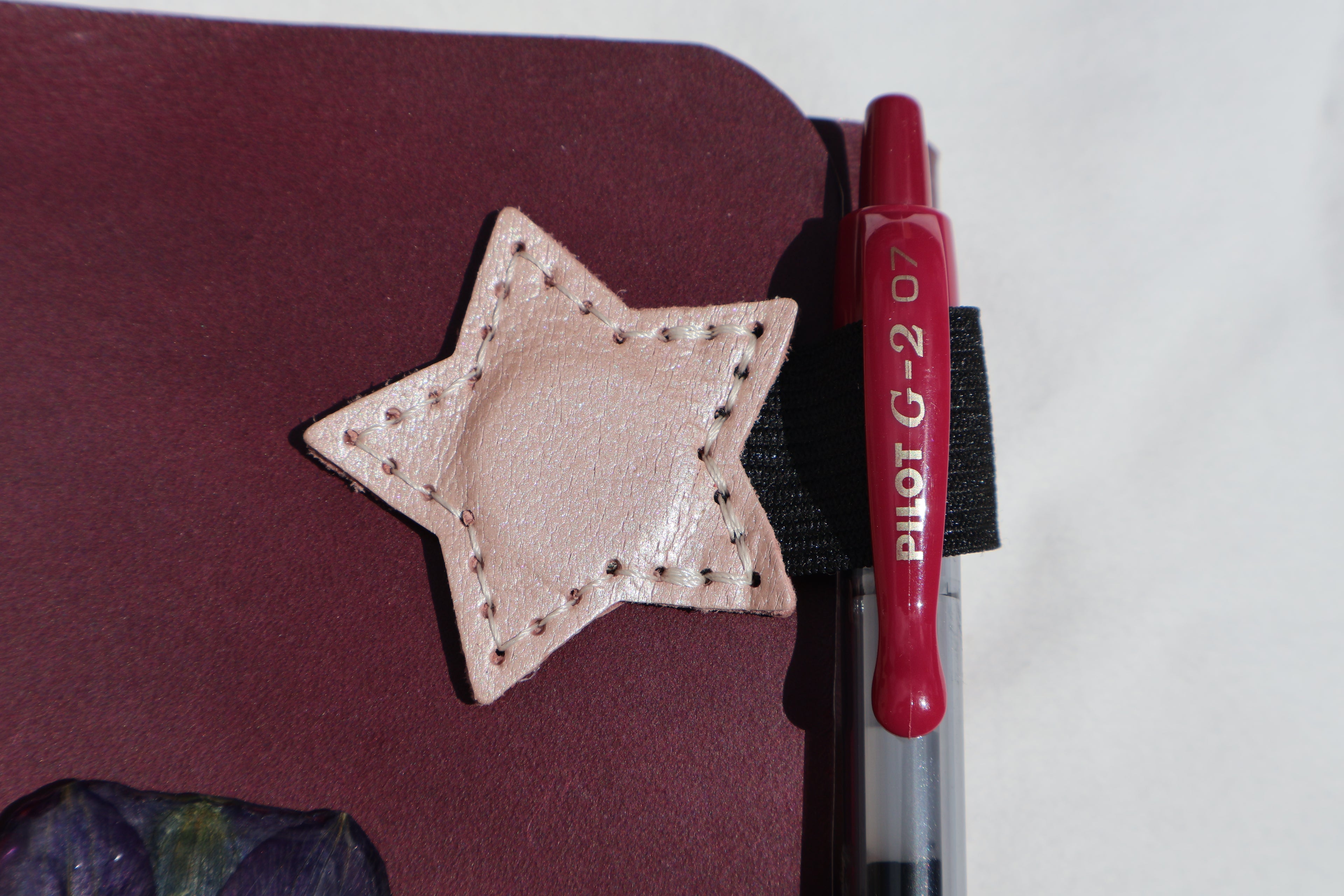 Star Magnet Pen Holder